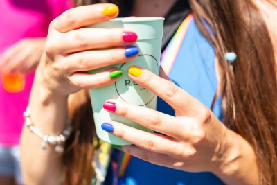 Jelly nails zijn de zomertrend die je wilt proberen